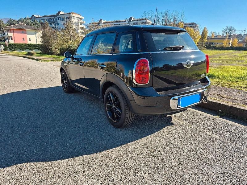 Usata Mini Countryman 111 CV (81 kW) 2013 Nero SUV