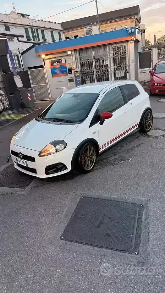 Usata Abarth Punto 155 CV (114 kW) 2009 Bianco Utilitaria