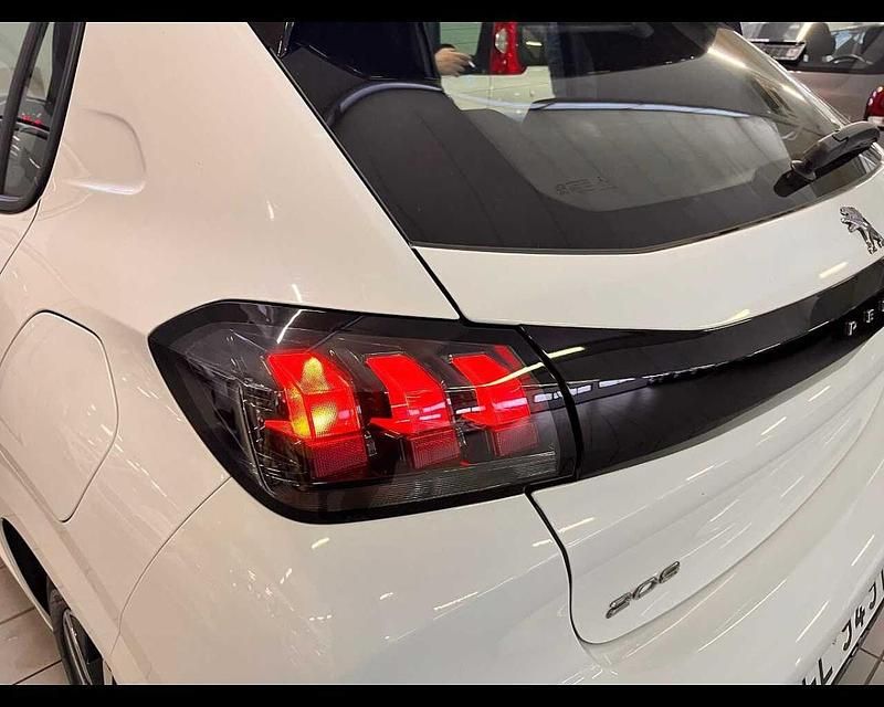 Usata Peugeot 208 Active 75 CV (55 kW) 2023 Bianco Utilitaria