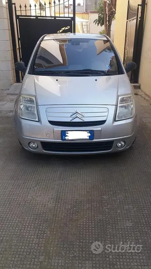 Usata Citroën C2 Exclusive 68 CV (50 kW) 2006 Grigio Utilitaria