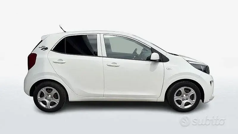 Usado Kia Picanto X-Line 2019 Blanco Utilitario