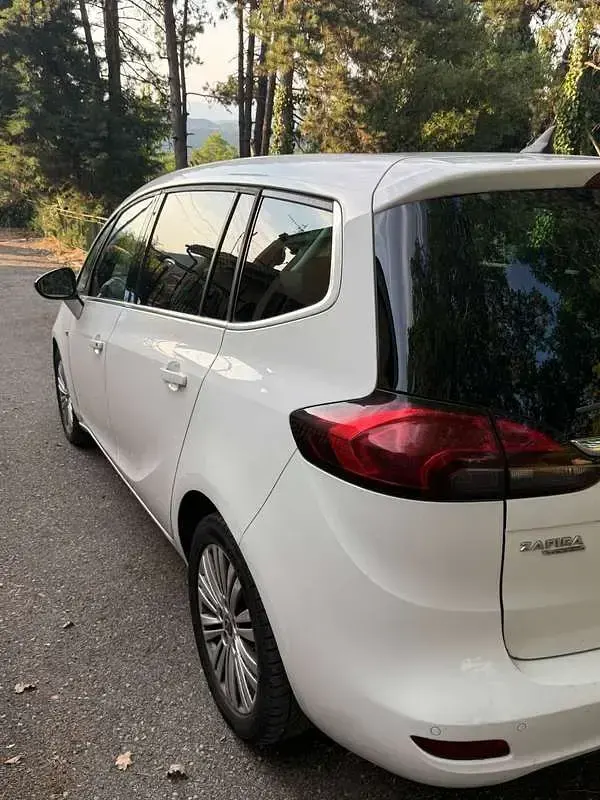 Usata Opel Zafira Tourer Cosmo 150 CV (110 kW) 2015 Monovolume