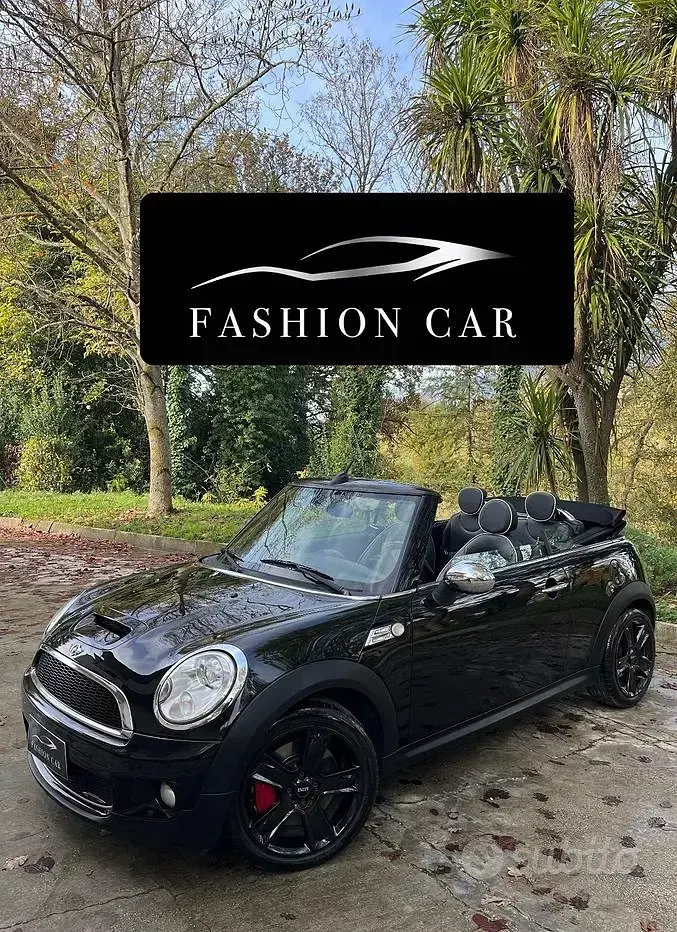 Usata Mini John Cooper Works Cabriolet 211 CV (155 kW) 2009 Nero Cabrio