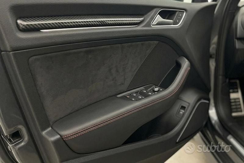 Usata Audi RS3 Ambiente 400 CV (294 kW) 2018 Grigio Berlina