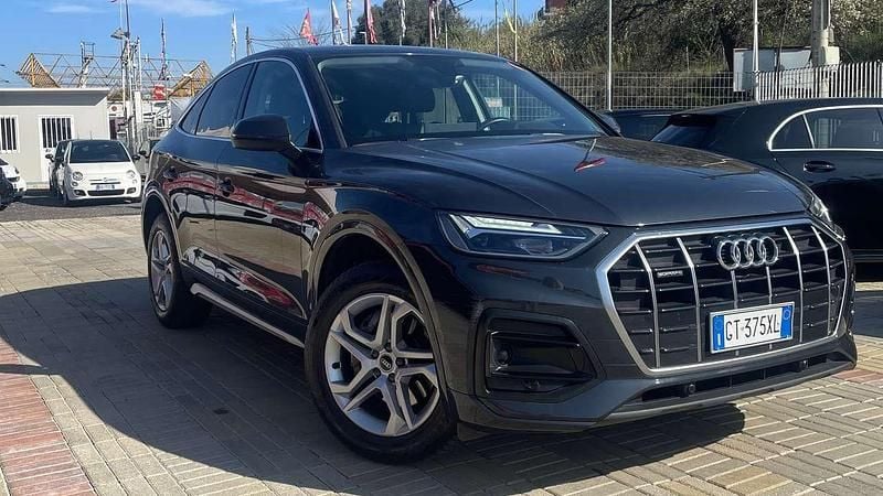 Usata Audi Q5 Sportback Ambiente 204 CV (150 kW) 2022 Grigio SUV