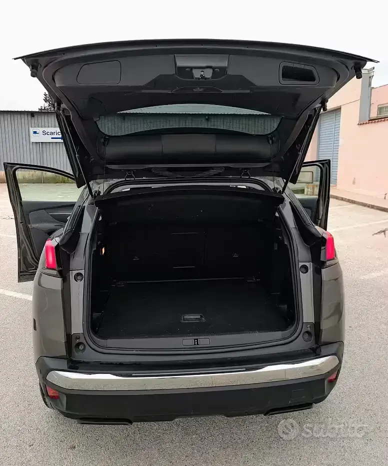 Usata Peugeot 3008 131 CV (96 kW) 2020 Grigio SUV