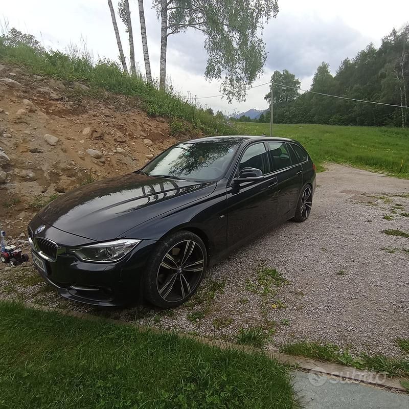 Usata BMW 330 116 CV (85 kW) 2012 Nero Station wagon
