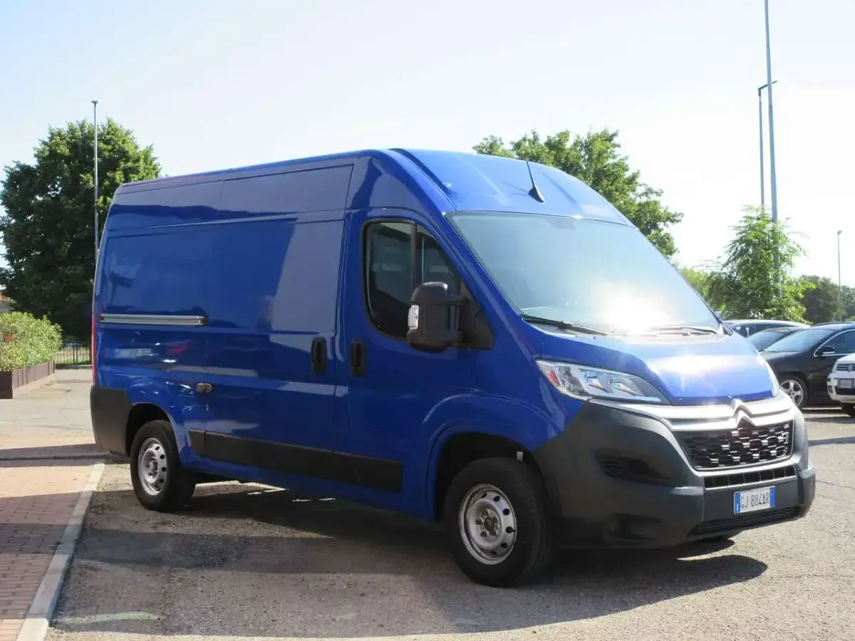 Usata Citroën Jumper 120 CV (88 kW) 2022 Blu/azzurro Monovolume