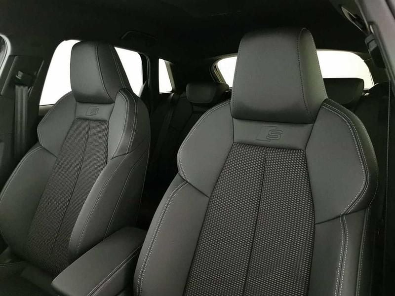Usata Audi A3 S-Line 150 CV (110 kW) 2025 Nero mythos metallizzato Berlina