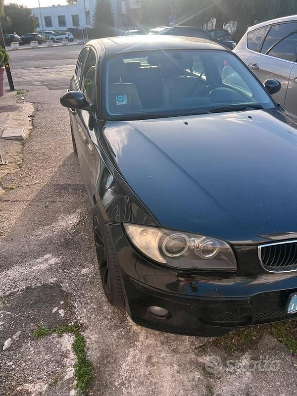 Usata BMW 120 2010 Nero Utilitaria