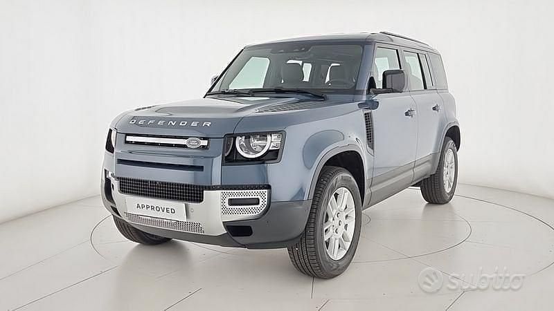 Usata Land Rover Defender S 200 CV (147 kW) 2025 Blu/azzurro SUV