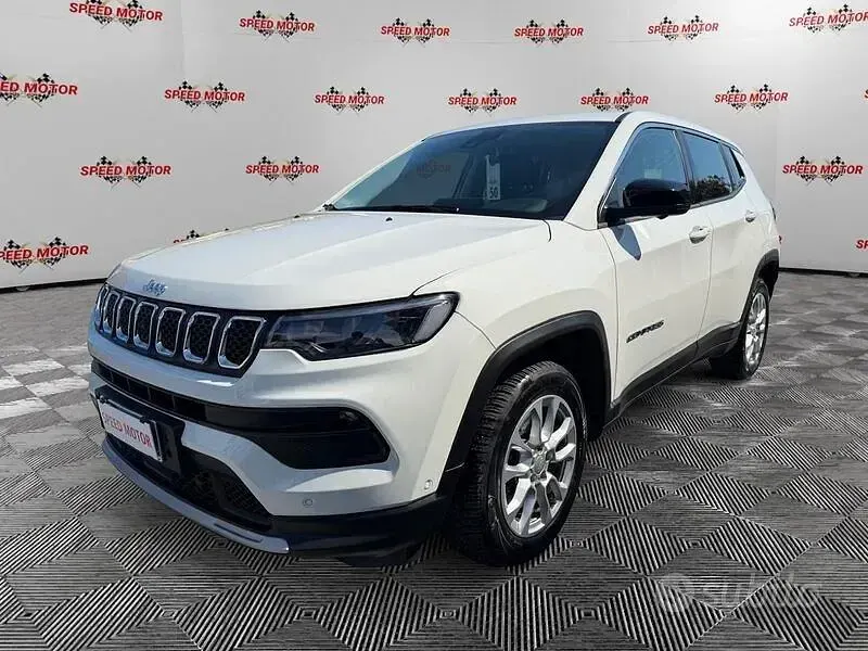Usata Jeep Compass Altitude 131 CV (96 kW) 2024 Bianco SUV