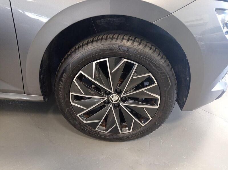 Usata Skoda Kamiq Style 116 CV (85 kW) 2023 Grigio SUV