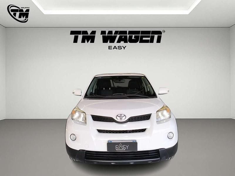 Usata Toyota Urban Cruiser Luxury 101 CV (74 kW) 2010 Bianco Utilitaria