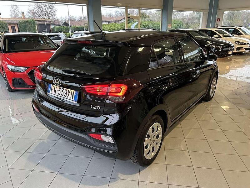 Usata Hyundai i20 75 CV (55 kW) 2019 Nero Utilitaria