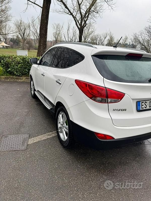 Usata Hyundai ix35 115 CV (84 kW) 2013 Bianco SUV