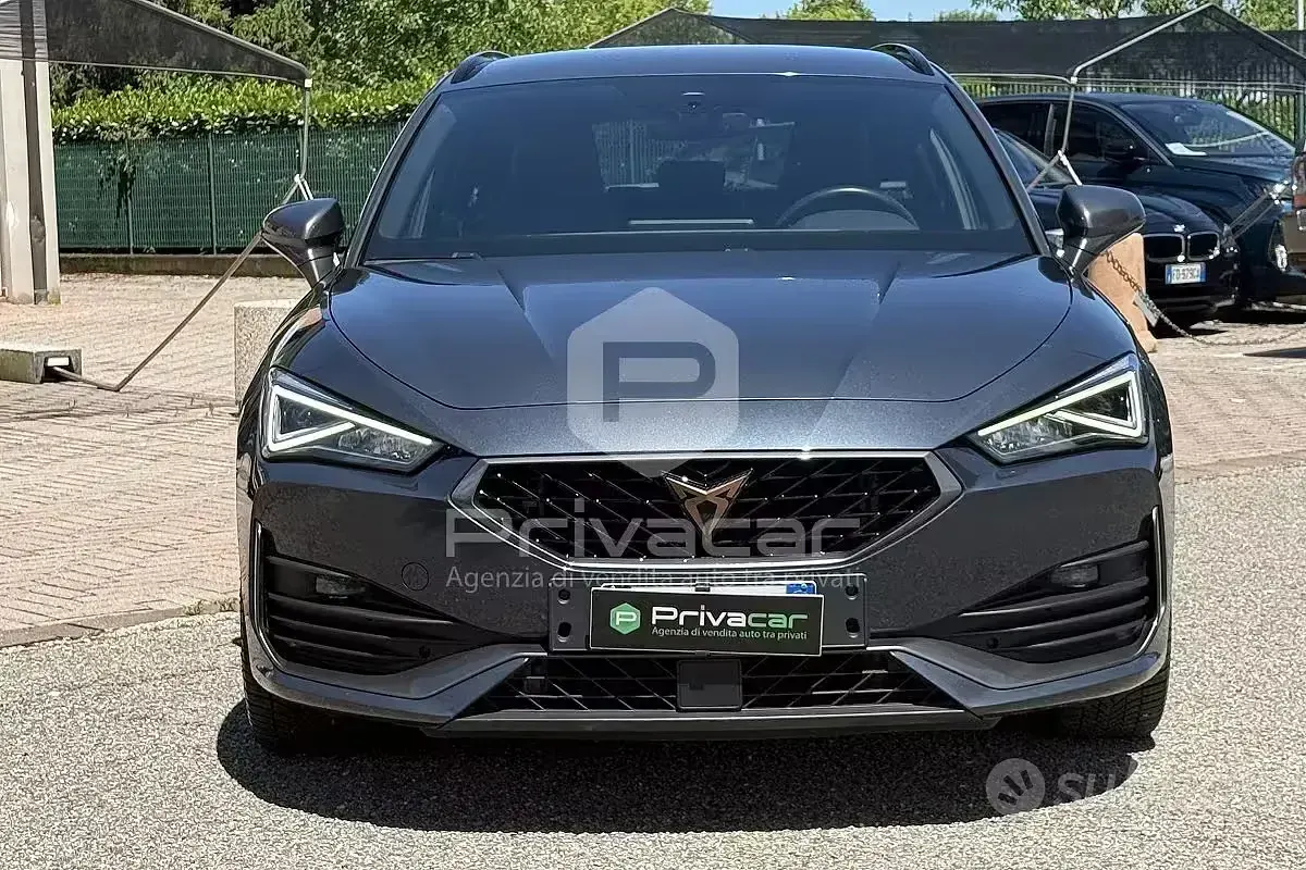 Usata Cupra Leon 150 CV (110 kW) 2024 Grigio Station wagon