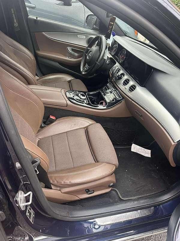 Usata Mercedes E220 194 CV (142 kW) 2016 Berlina