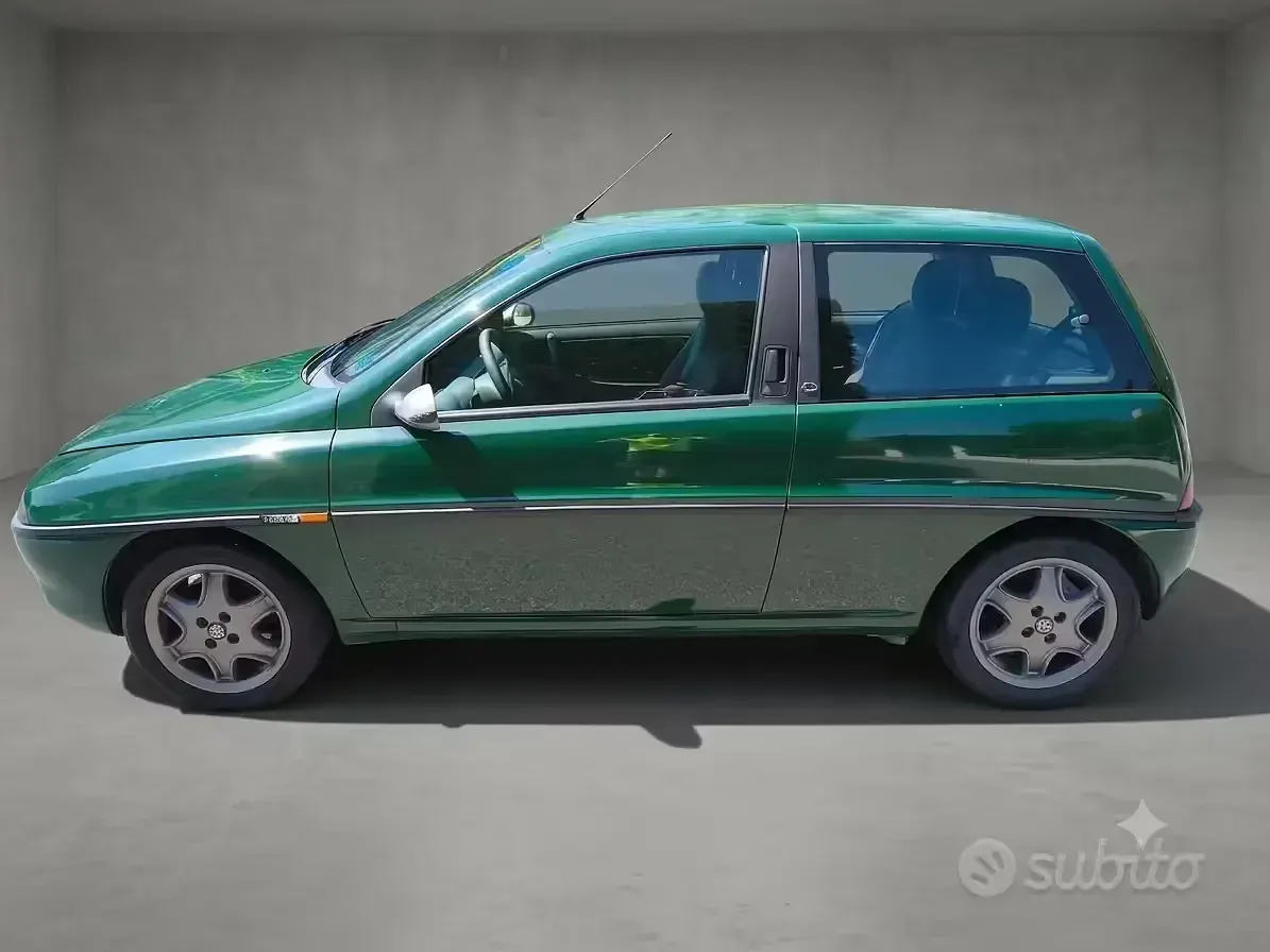Usata Lancia Ypsilon 86 CV (63 kW) 1998 Verde Utilitaria