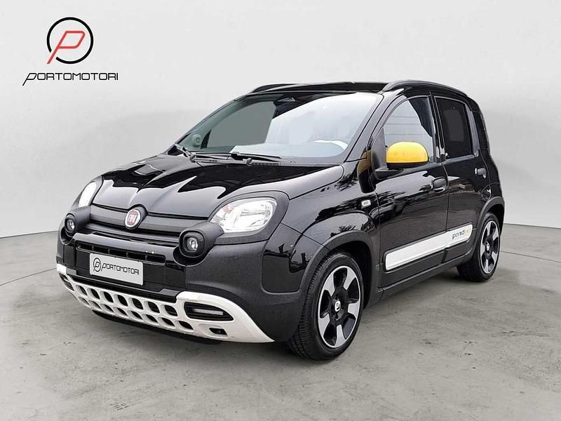 Usata Fiat Panda Cross Cross 69 CV (50 kW) 2025 Utilitaria