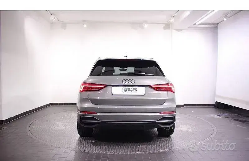 Usata Audi Q3 S-Line 150 CV (110 kW) 2025 Grigio SUV