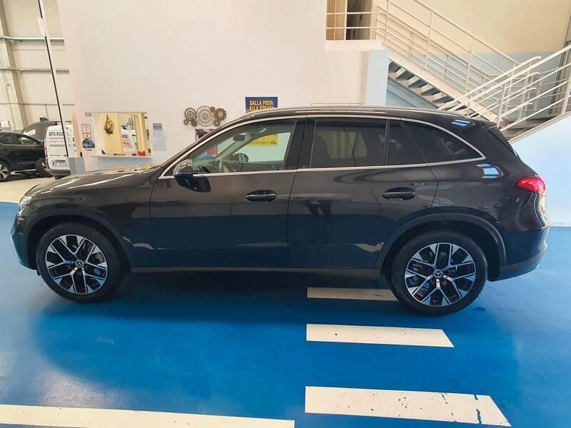 Usata Mercedes GLC220 AMG Line Premium Plus 204 CV (150 kW) 2023 Nero SUV