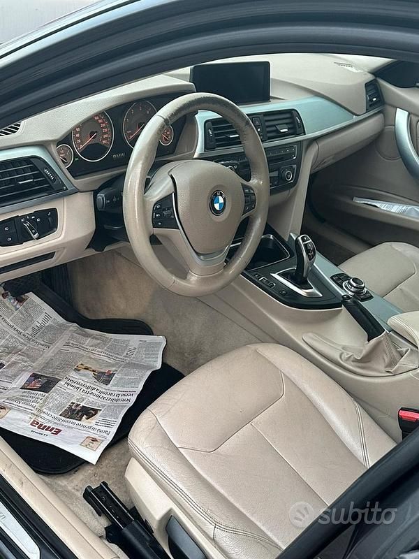 Usata BMW 330 258 CV (189 kW) 2013 Grigio Station wagon