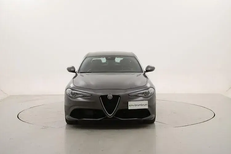 Usata Alfa Romeo Giulia 209 CV (153 kW) 2023 Grigio Berlina