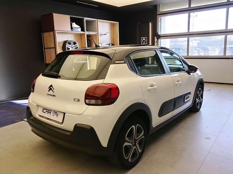 Usata Citroën C3 Shine 102 CV (75 kW) 2021 Bianco Berlina