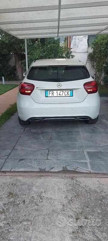 Usata Mercedes A180 Business 148 CV (108 kW) 2017 Bianco Berlina
