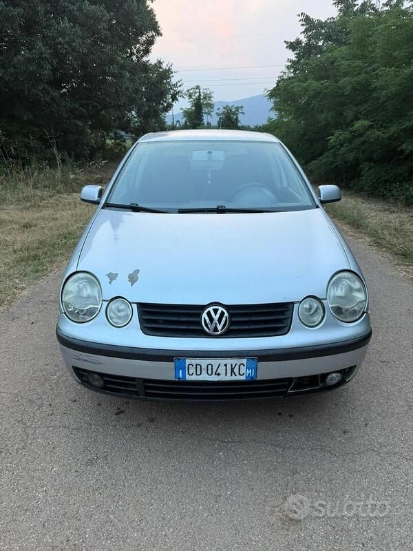 Usata VW Polo 75 CV (55 kW) 2002 Grigio Berlina