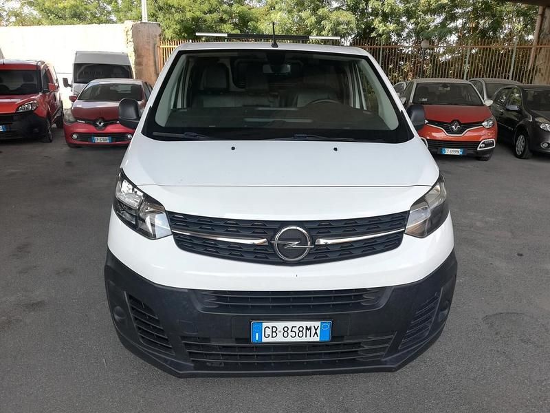 Usata Opel Vivaro Essentia 102 CV (75 kW) 2020 Bianco Monovolume