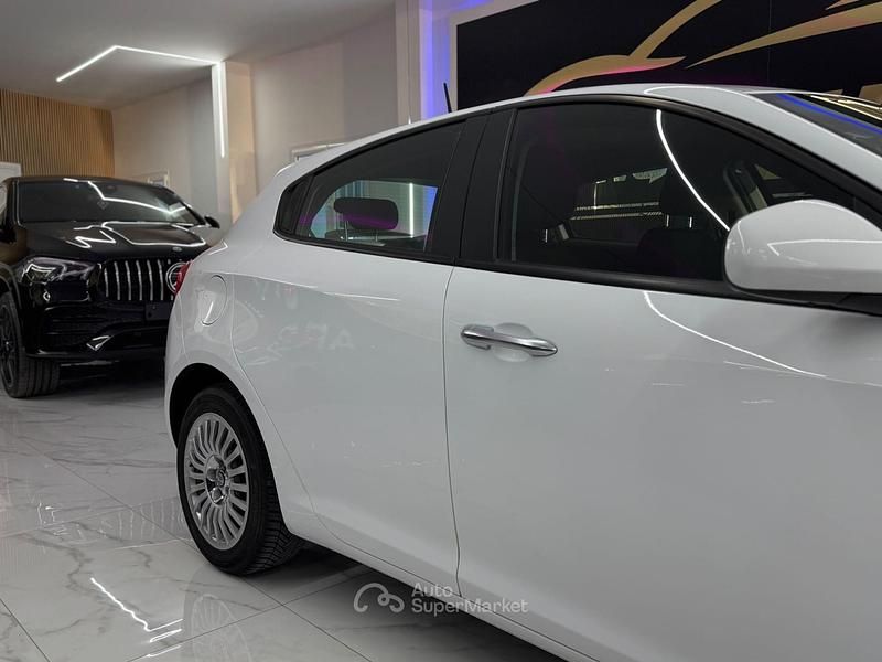 Usata Alfa Romeo Giulietta 120 CV (88 kW) 2017 Bianco Berlina