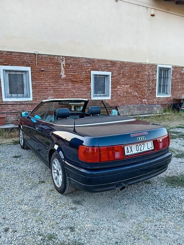 Usata Audi 80 116 CV (85 kW) 1996 Blu Cabrio
