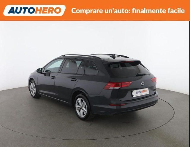 Usata VW Golf VIII Life 116 CV (85 kW) 2022 Grigio Station wagon