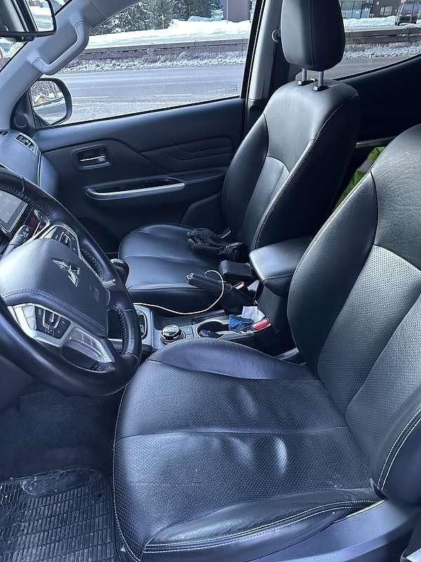 Usata Mitsubishi L200 Select 150 CV (110 kW) 2021 Pick-up