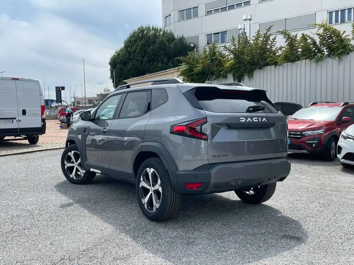 Nuova Dacia Duster Journey 122 CV (89 kW) 2026 Grigio SUV