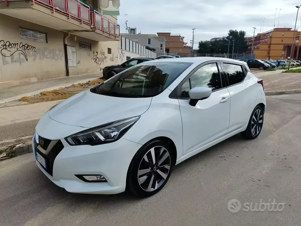 Usata Nissan Micra 90 CV (66 kW) 2017 Bianco Utilitaria