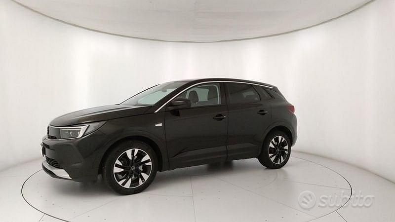 Usata Opel Grandland X Business Elegance 131 CV (96 kW) 2022 Nero SUV
