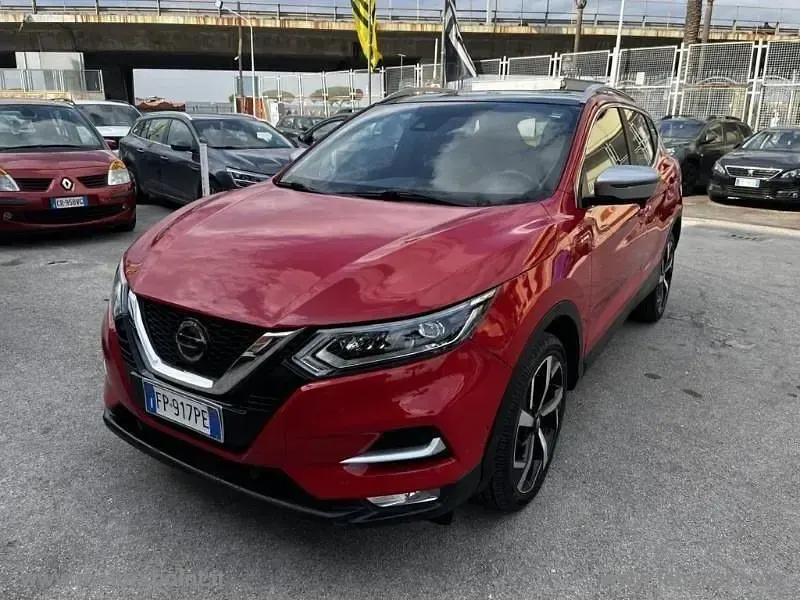 Używany Nissan Qashqai Tekna+ 116 KM (85 kW) 2018 Czerwony SUV