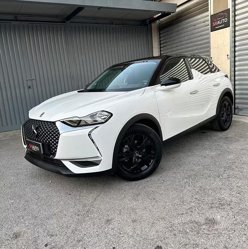 Usata DS Automobiles DS3 Crossback So Chic 110 CV (80 kW) 2021 Bianco SUV