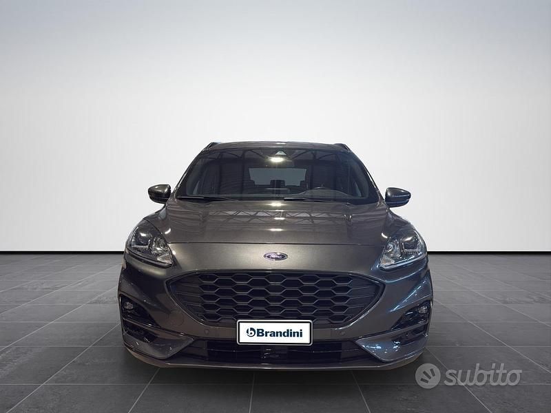 Usata Ford Kuga ST-Line X 152 CV (111 kW) 2022 Grigio SUV