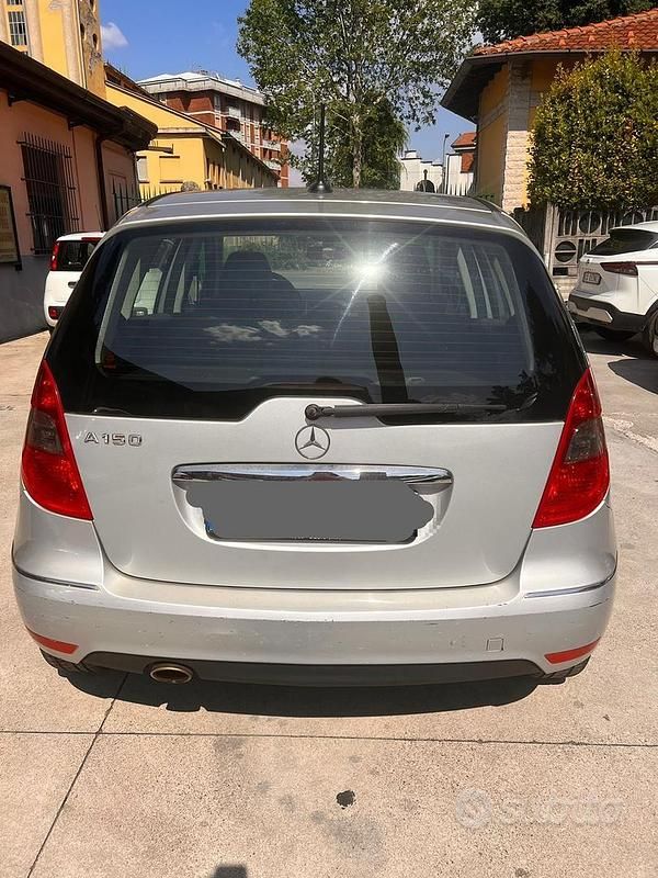 Usata Mercedes A160 95 CV (69 kW) 2009 Grigio Berlina