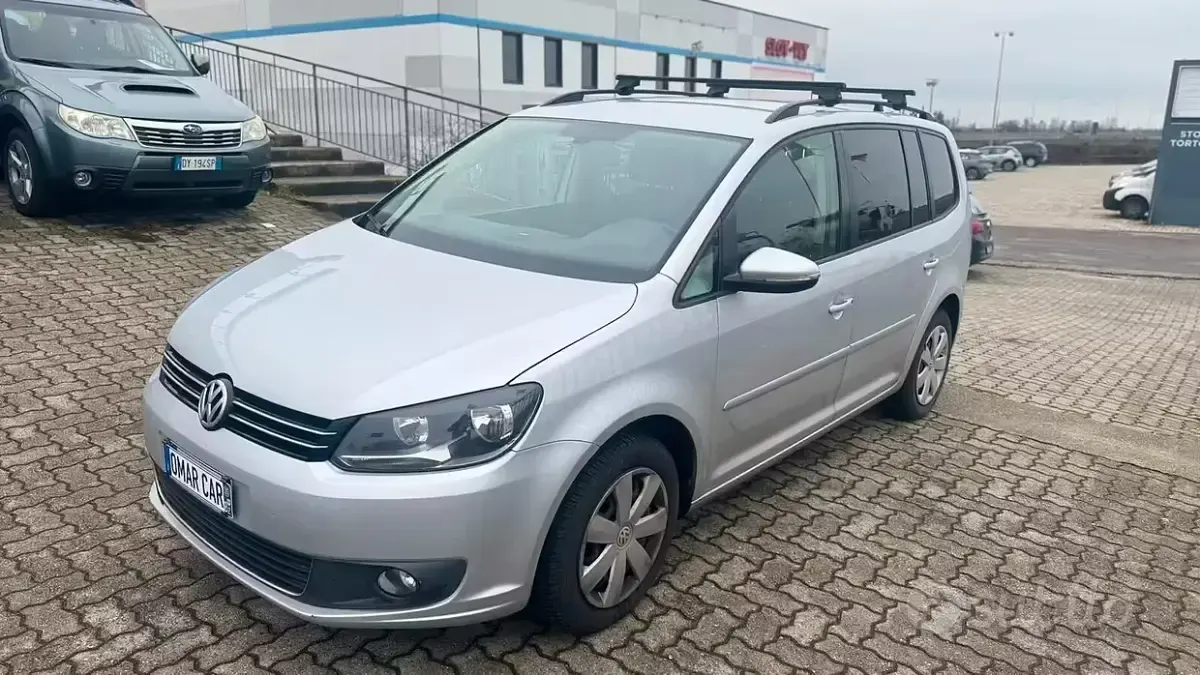 Usata VW Touran 105 CV (77 kW) 2014 Grigio Monovolume