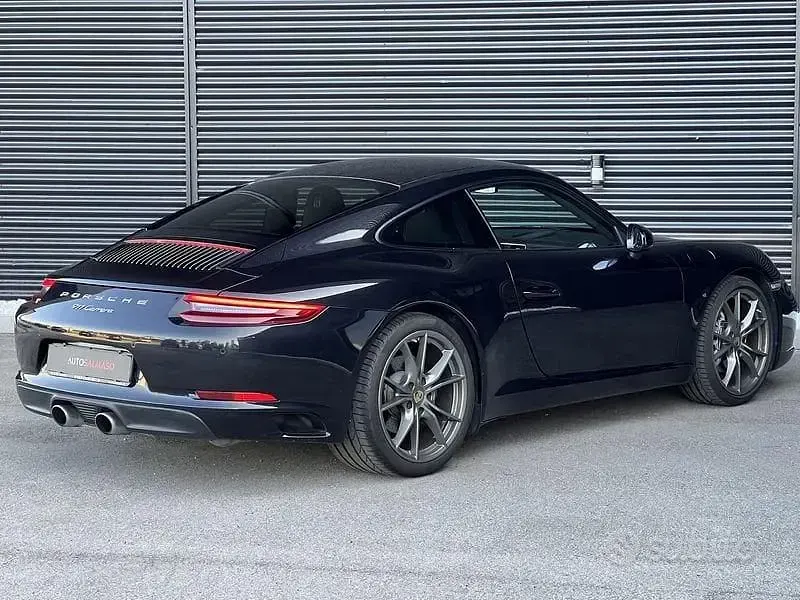 Usata Porsche 911 Carrera 370 CV (272 kW) 2017 Nero Coupé