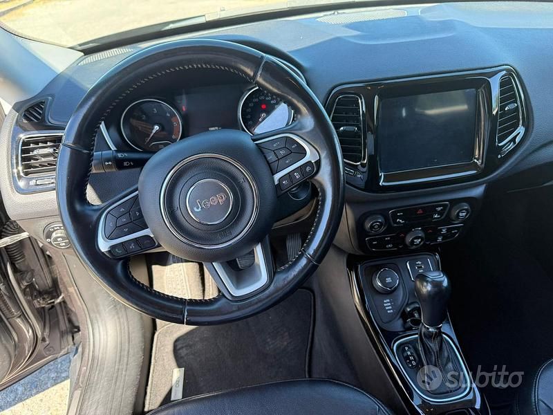 Usata Jeep Compass Limited 140 CV (102 kW) 2017 Marrone SUV