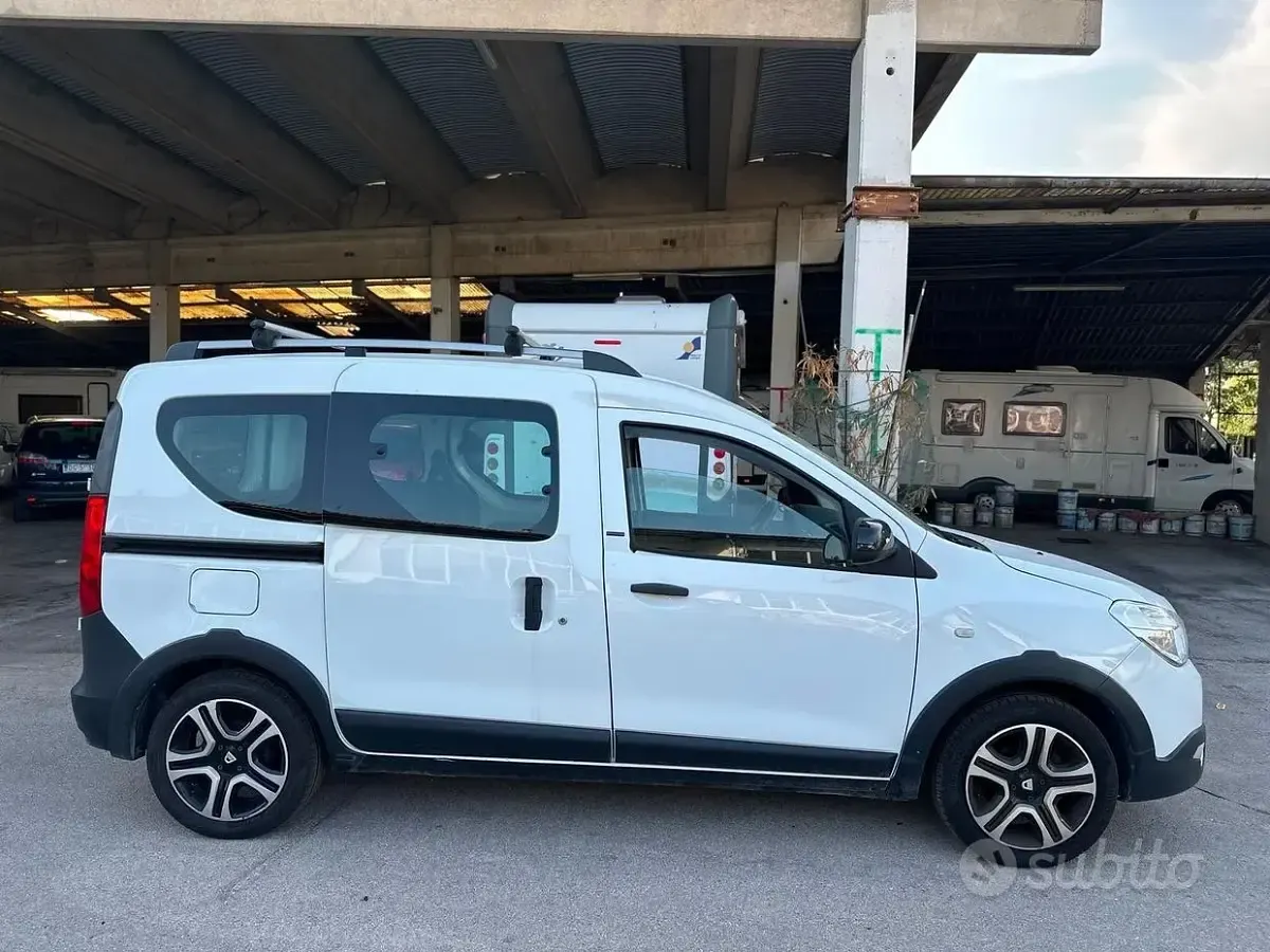 Usata Dacia Dokker 95 CV (69 kW) 2019 Bianco Monovolume