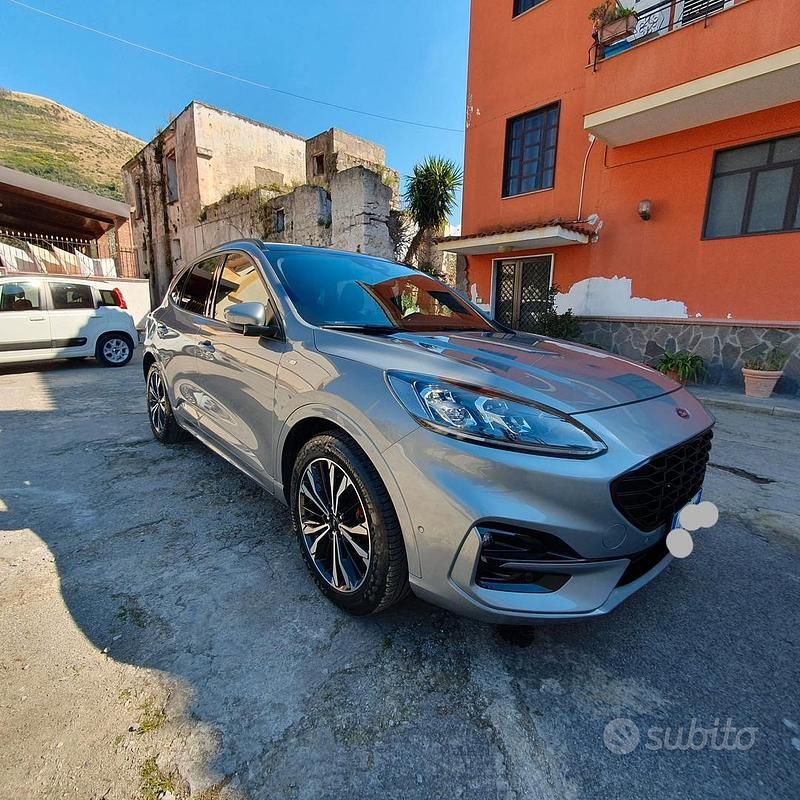 Usata Ford Kuga ST-Line X 120 CV (88 kW) 2021 SUV
