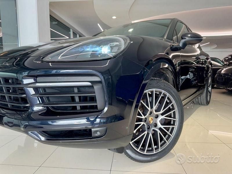 Usata Porsche Cayenne 2022 Nero SUV