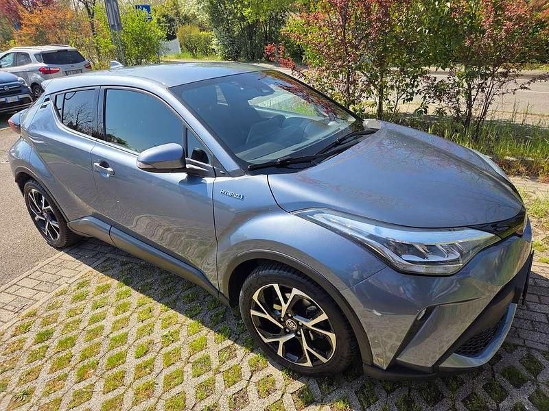 Grigio Usata 2021 Toyota C-HR Comfort SUV | 18.999 € (Buon prezzo) - Immagine 1/4